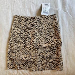 Brandy Melville skirt NWOT
